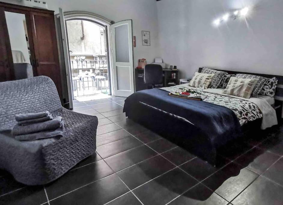 Appartamento Intero Su Via Tortona-darsena-navigli